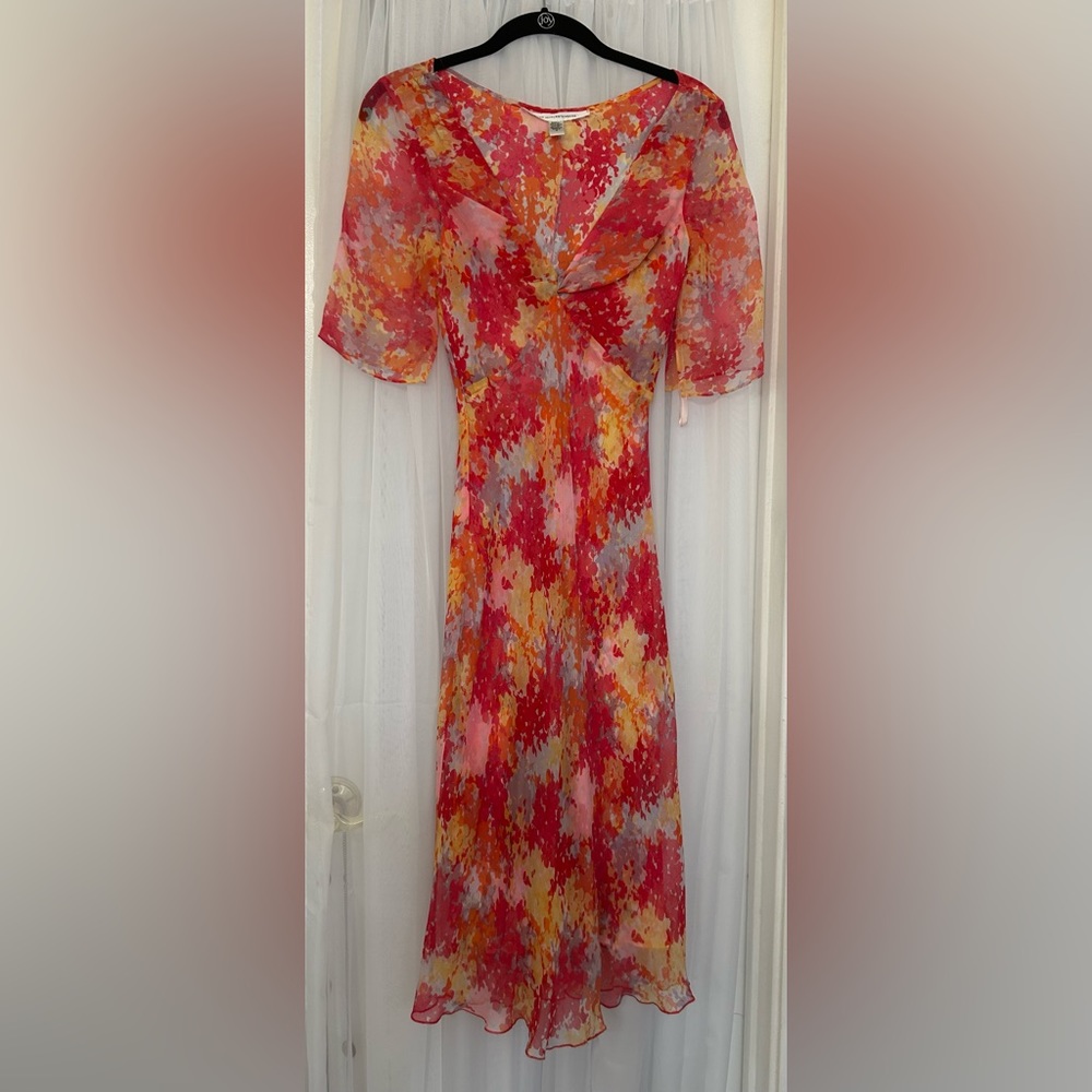 Diane Von Furstenberg Flowy, Floral Summer Midi Dress